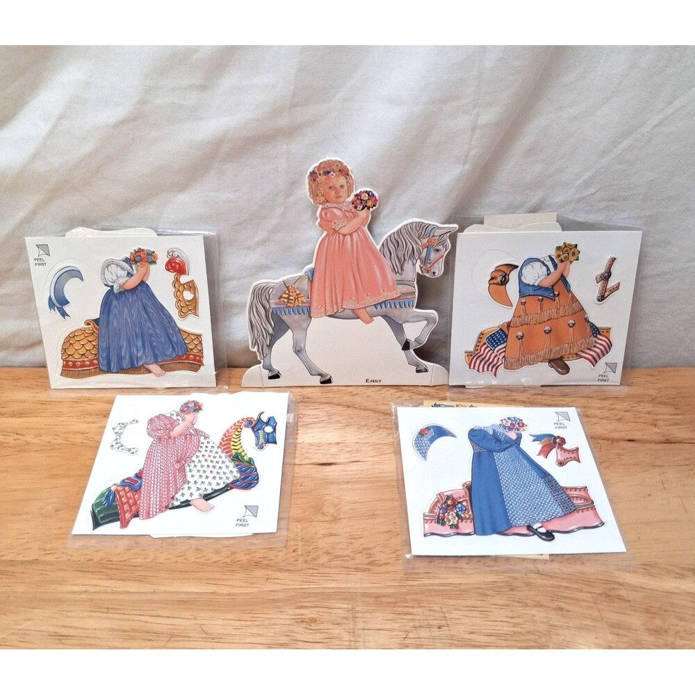 Vintage KIDOODLES Vinyl Cling Doll Girl on Horse 4 Clothing Sets Peck Aubry 1996